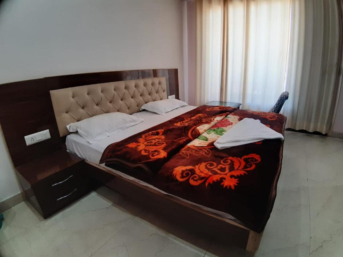 Destiny Hotel Solan Exteriér fotografie